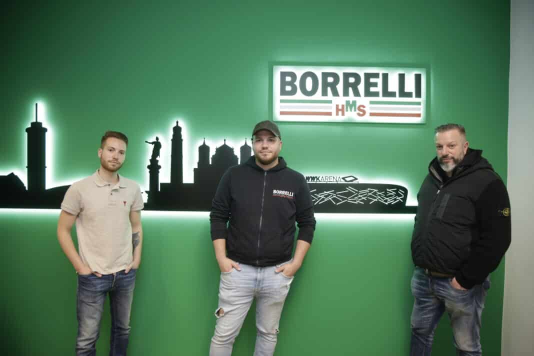 Die zweite Generation steht bei HMS Borrelli in den Startlöchern: Gründer Mario Borrelli (Mitte) mit seinen Söhnen Jean (re.) und Alessandro.
