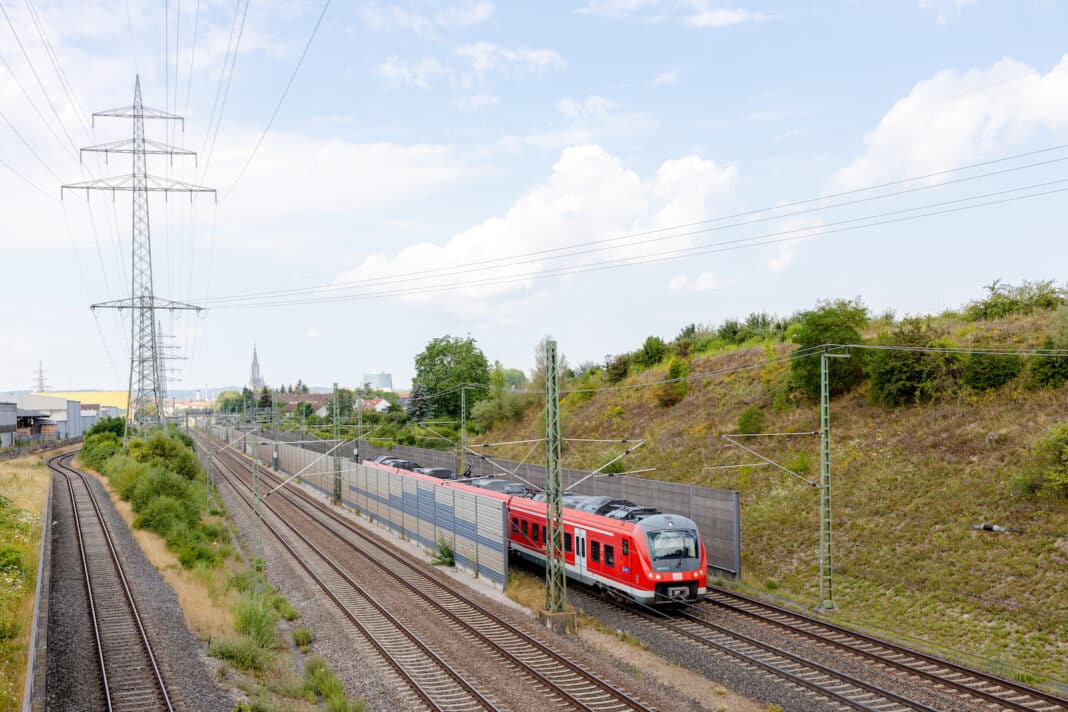 Neue Bahnstrecke zwischen Augsburg und Ulm. Fotograf: Thomas Kiewning im Auftrag für die DB Netz AG